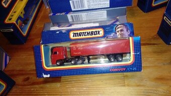 MATCHBOX TEAM CONVOY + CONVOY - 11