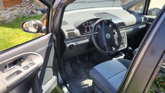 Predám VW Sharan 2.0TDI 103kw - 11