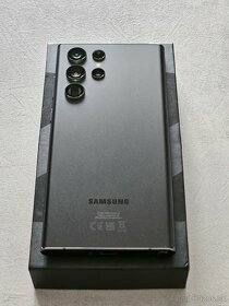 Samsung Galaxy S22 Ultra 12/256GB - 11