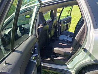 Volvo XC90 - 11