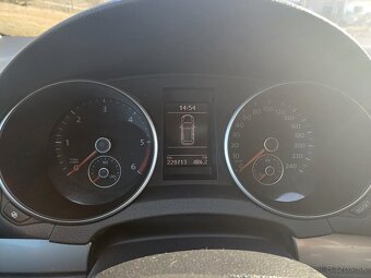 VW Golf VI 1.6 TDi - 11