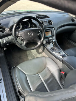 Mercedes-Benz SL 350 - 11