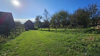 Starší rodinný dom s väčším pozemkom, 1608 m2, Záhradné - 11
