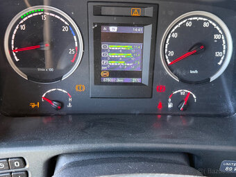 Scania G 440 EURO 5 6x2 Izotherm el.čelo - 11