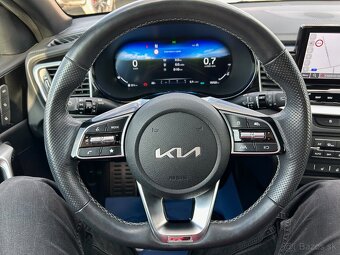 Kia Ceed 1.6 CRDi MHEV GT-Line - 11