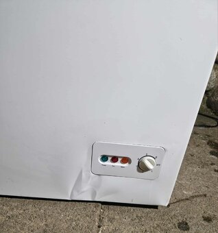 Pultová mraznička Orava.....203 litrová - 11