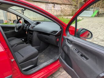 Peugeot 207 1.4E 54kW - 11