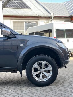 Mitsubishi L200 - 11