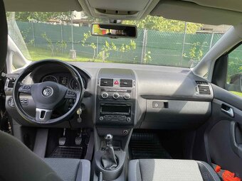 Predám Volkswagen Touran 1.6 TDI 77kw - 11