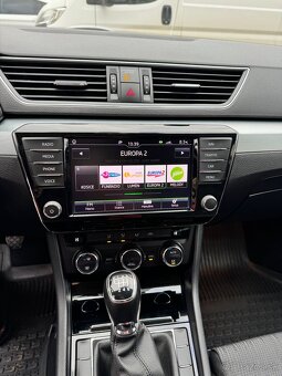 Škoda superb 2.0 TDi 110kw - 11