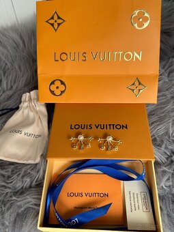 Nové nenosené nausnice Louis Vuitton - 11