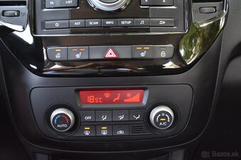 KIA Venga 1.4 CVVT, SR voz, TOP stav, Gold - 11