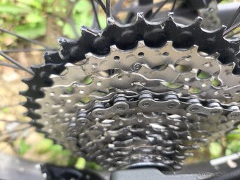 Horsky elektrobicykel celoodpruzeny ram M pneu 27,5 - 11