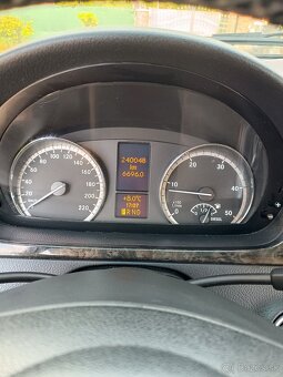 Predám Mercedes Benz Viano Long 4motion r.v.2011, automat - 11