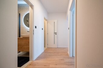 GESTTO | 3-IZBOVÝ BYT NA PRENÁJOM | 2x PARKOVACIE MIESTO | V - 11