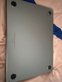 Predám 13-palcový MacBook Air - 11