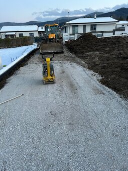 Výkopové práce , základové dosky , hrubé stavby - 11