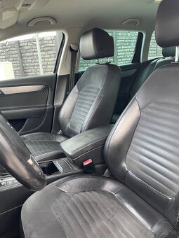 Volkswagen Passat 2.0TDI 125kw DSG Alcantara - 11