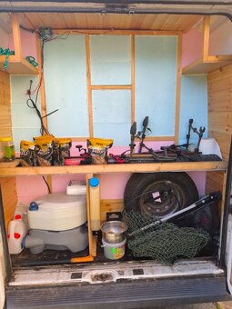 Obytná dodávka - 11