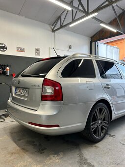 Skoda Octavia II RS 2012 2TDi DSG - 11