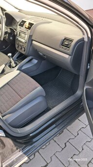 VW Golf 5 - 11