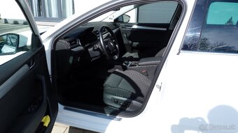 Škoda Superb Combi 2.0 TDI SCR Style - 11