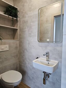 Prenajmeme nadštandardný 3-izbový byt, Kollárova ulica, Vráb - 11