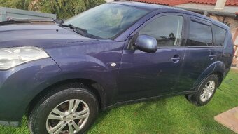Peugeot 4007 - 11
