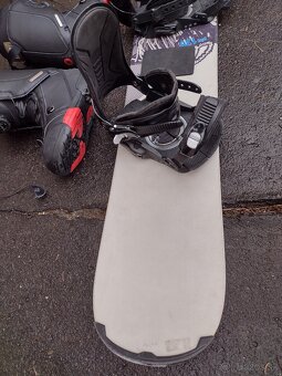Snowboard 130cm - 11