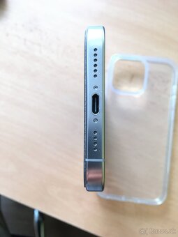 Predám Iphone 16 pro max 256 gb prírodný titán - 11