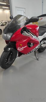 Yamaha yzf1000 r Thunderace - 11