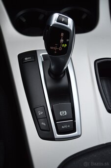 BMW X3 2.0D xDrive - 4x4,automat ,XENONY ,bez koroze - 11