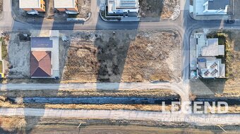 Investičný stavebný pozemok Nesvady 1540 m2, pri termálnom k - 11