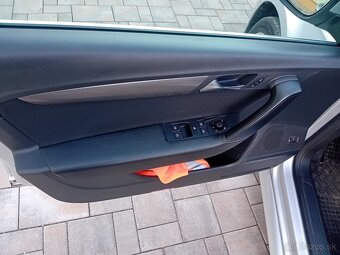 Volkswagen Passat Highline 2.0tdi DSG - 11