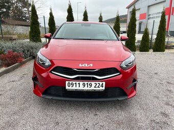Kia Ceed 1.6 CRDi MHEV Gold - 11