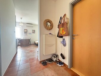 Zariadený 2-izbový apartmán, Novalja, Chorvátsko - 11