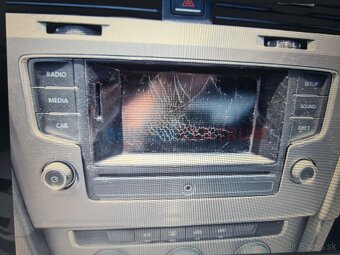 Volkswagen Golf 7 1,2tsi 66kw benzin rok 2013 - 11