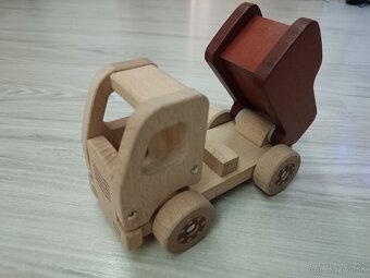 Rôzne hračky za odvoz - 11