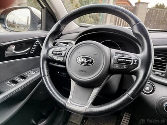 Kia Sorento 2,2 CRDI VGT 4WD ISG Platinum A/T 7.m. r.v.2016. - 11