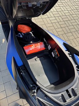 Honda Forza 350 - 11