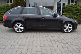 ŠKODA OCTAVIA III COMBI 2.0 TDI, BIXENÓNY, ŤAŽNÉ, TEMPOMAT - 11