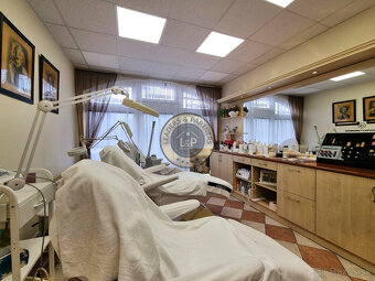 PREDAJ výnimočné obchodné priestory s beauty službami Mosonm - 11