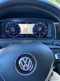 VOLKSWAGEN GOLF 1.4 TSI - 11
