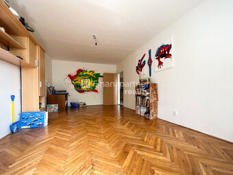 Predaj 3 izbový byt, M. R. Štefánika, Levice - 11