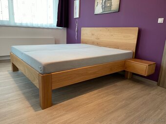 Dubová posteľ z masívu - 11