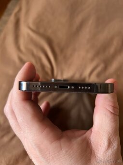 iPhone 12 Pro Max 512GB - 11