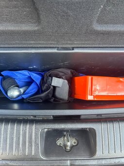 KIA Cee’d Sporty Wagon Combi 94kw Manuál/6 - 11