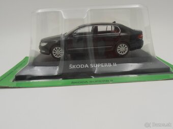 Škoda Superb II   "Kaleidoskop" 1/43 - 11