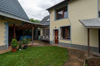Rezervované: Atypický rodinný dom s prístavbou – bývanie... - 11