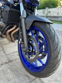 Yamaha MT-07 - 11